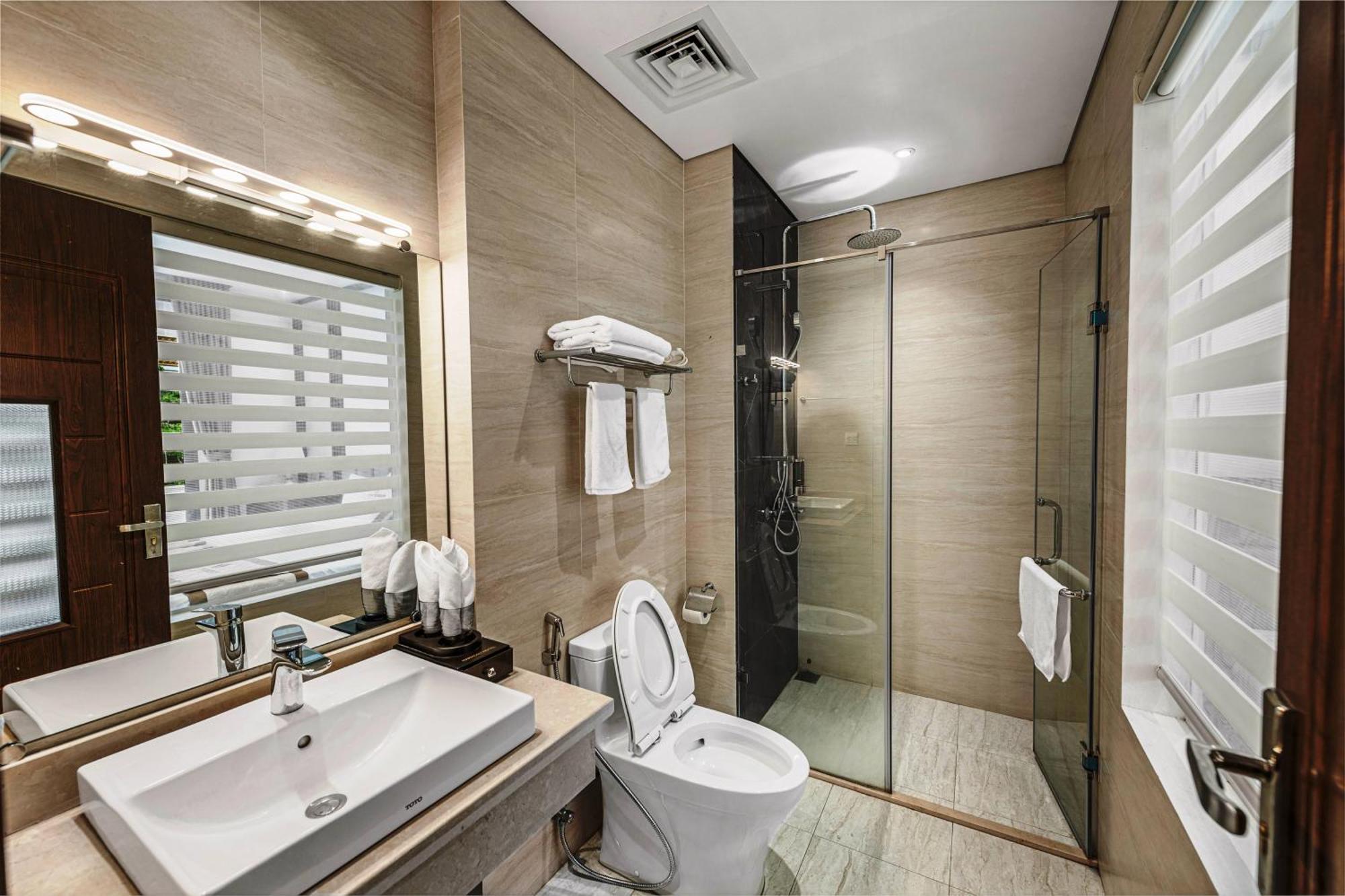 Harmony Halong Hotel ハロン エクステリア 写真